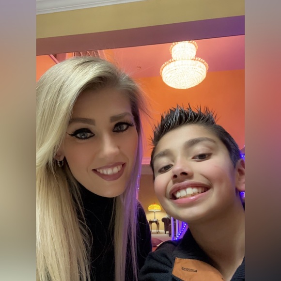 Meet your Posher, Leslie!!! Filter your search in my closet to find what ya need - Picture 12 of 16